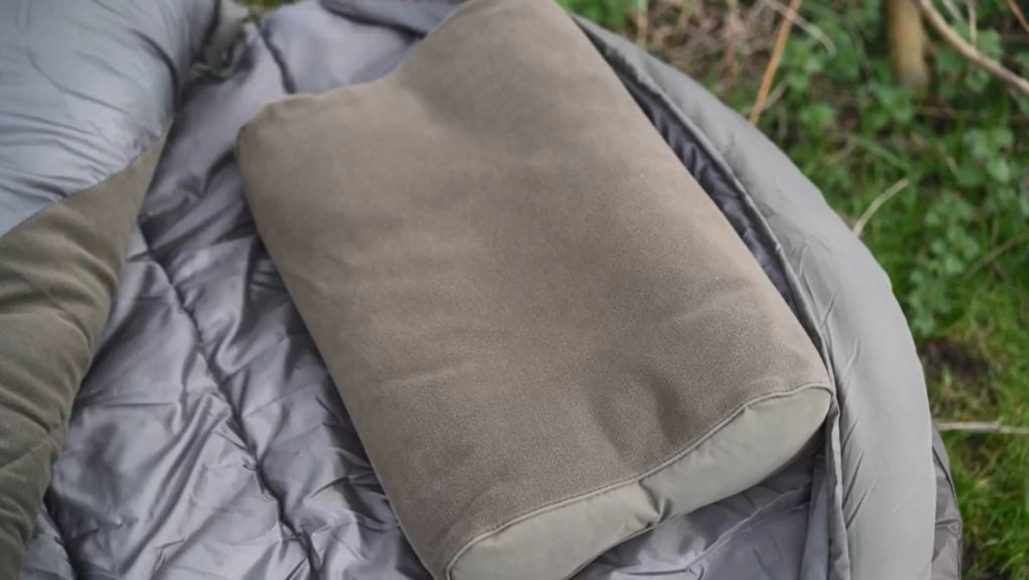 Sonik SK-TEK Kussen | Pillow 4 Sonik SK-TEK Kussen | Pillow - Afbeelding 2